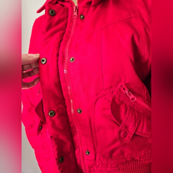 Vero Moda Red Waist Length Ski Jacket Jacket. Aize Medium - Picture 10 of 14